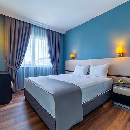 Royalisa City Apart Hotel Alanya Buitenkant foto